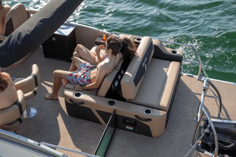 Slide: The Image of Barletta Cabrio 24 UE 2026 - 8
