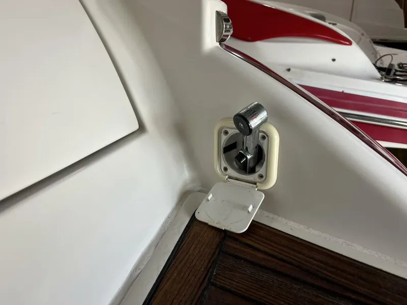 Slide: The Image of 2005 Chris-Craft Corsair 28 boat detail showing a metal fitting on the interior. - 38