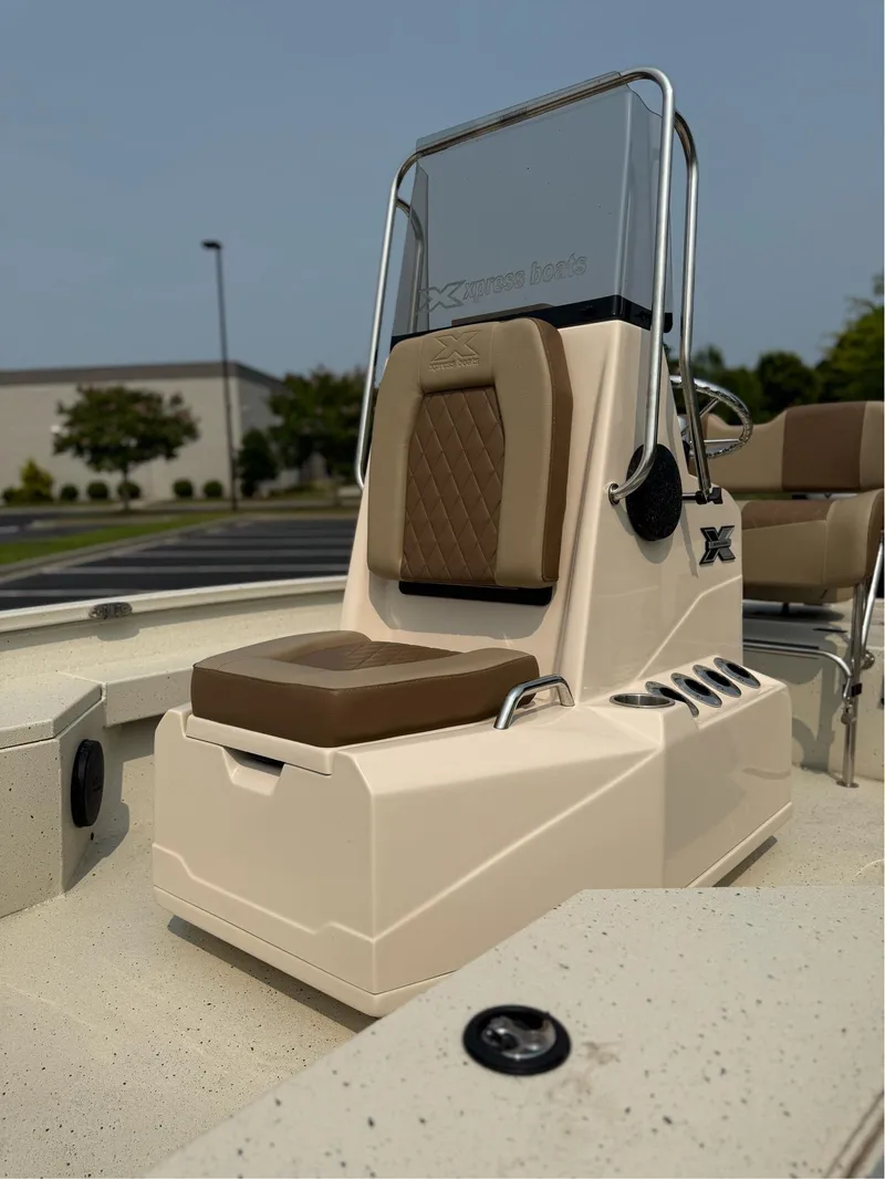 Slide: The Image of Xpress H20B 2024 - 14