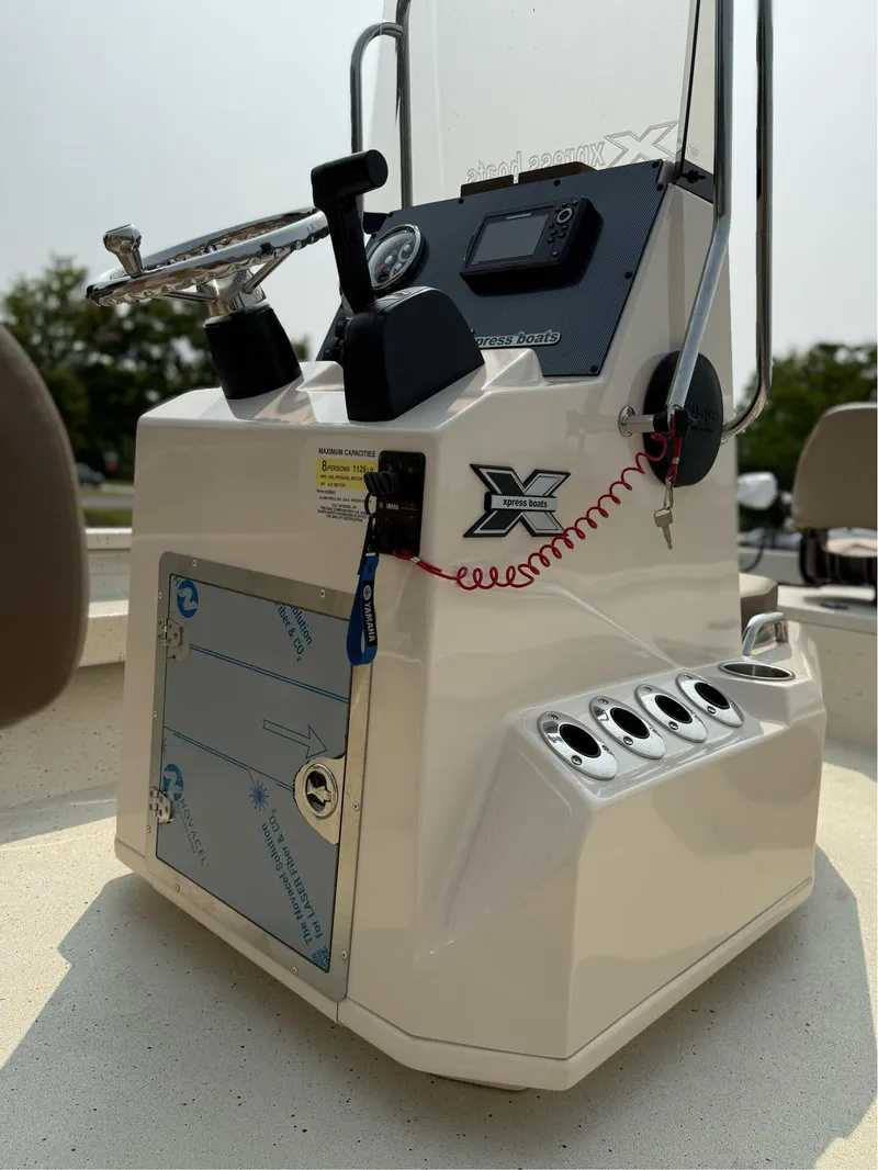 Slide: The Image of Xpress H20B 2024 - 20