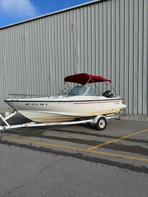 The Image of Boston Whaler 170 Dauntless 1995 - 1