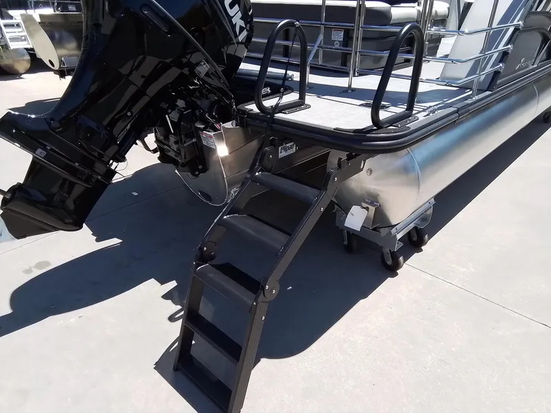 Slide: The Image of Sylvan Mirage X3 CLZ 2025 - 11