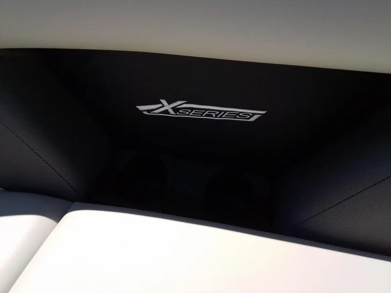 Slide: The Image of Sylvan Mirage X3 CLZ 2025 - 31