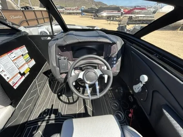 Slide: The Image of Centurion F125 2021 - 10