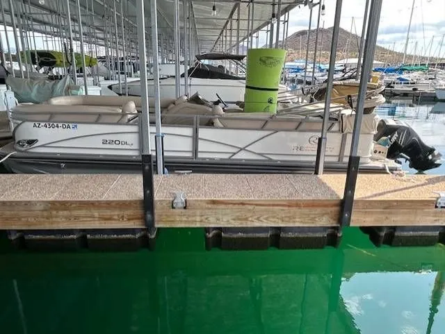 The Image of Tracker Regency 2016 - 1