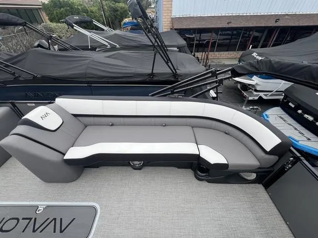 Slide: The Image of Avalon Catalina Versatile Rear Lounger 25 FT 2025 - 13