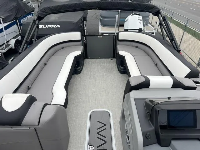 Slide: The Image of Avalon Catalina Versatile Rear Lounger 25 FT 2025 - 6