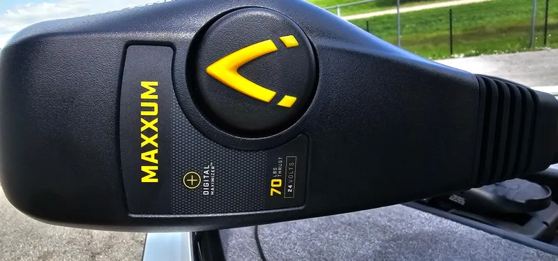 Slide: The Image of Maxxum motor control on 2025 Tracker Savage 215 boat, featuring digital technology and 70 lb thrust. - 4