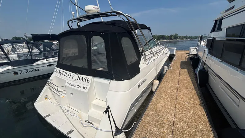 Slide: The Image of Cruisers Yachts 3670 ESpirit 1992 - 2