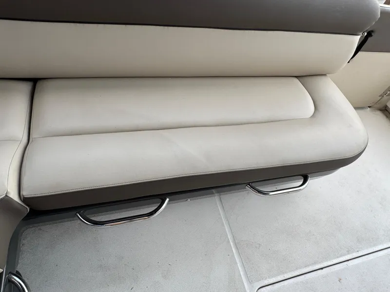 Slide: The Image of Bayliner Element XR7 2018 - 21