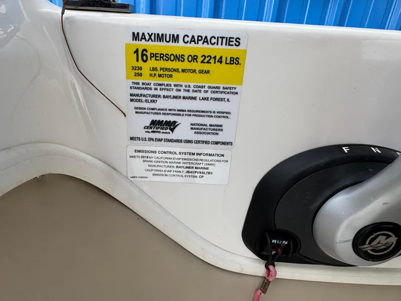 Slide: The Image of Bayliner Element XR7 2018 - 29