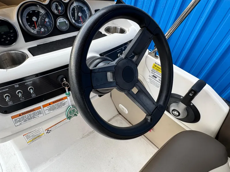 Slide: The Image of Bayliner Element XR7 2018 - 31