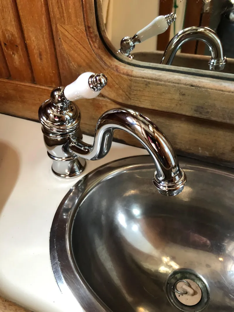 Slide: The Image of Cabo Rico 38 Cutter 1990 - 29