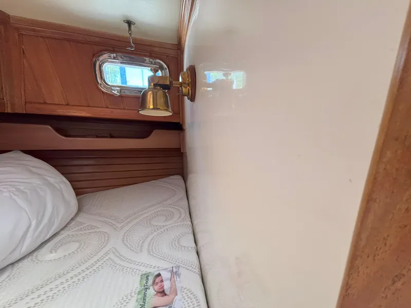 Slide: The Image of Cabo Rico 38 Cutter 1990 - 32