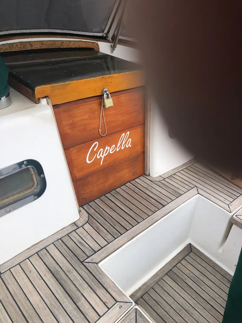 Slide: The Image of Cabo Rico 38 Cutter 1990 - 6