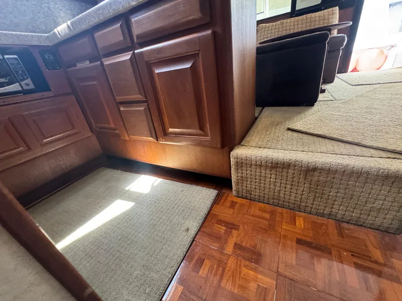 Slide: The Image of Viking 35 1990 - 106