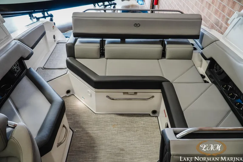 Slide: The Image of Cobalt R4 2024 - 20