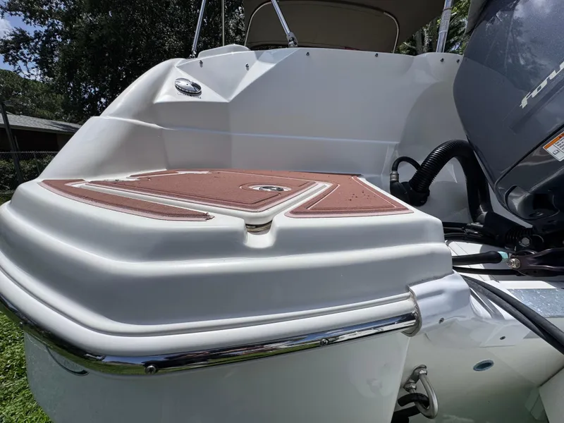 Slide: The Image of NauticStar DC 243 Sport Deck 2018 - 73