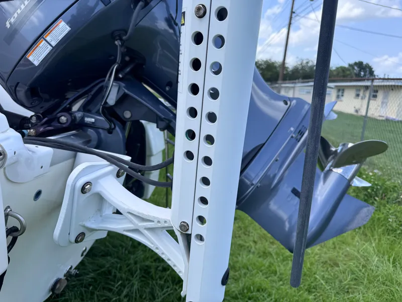 Slide: The Image of NauticStar DC 243 Sport Deck 2018 - 81