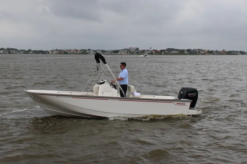 Slide: The Image of Boston Whaler 190 Montauk 2026 - 0