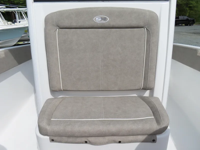 Slide: The Image of 2025 Sea Hunt Gamefish 25 boat seat, gray upholstery, sleek design. - 8