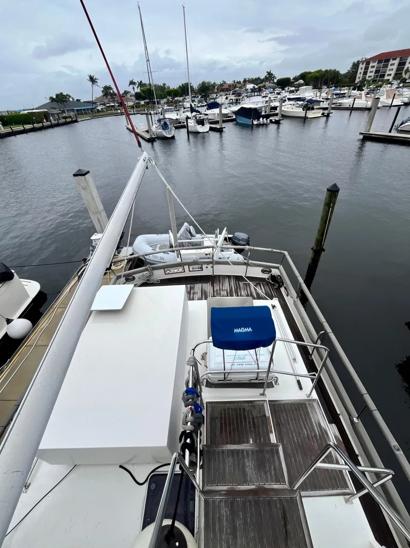 Slide: The Image of Grand Banks 49 Classic 1997 - 52