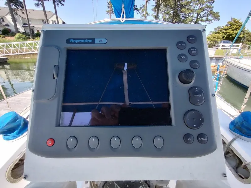 Slide: The Image of Raymarine C80 navigation system on a 1987 Catalina C-34 sailboat. - 15