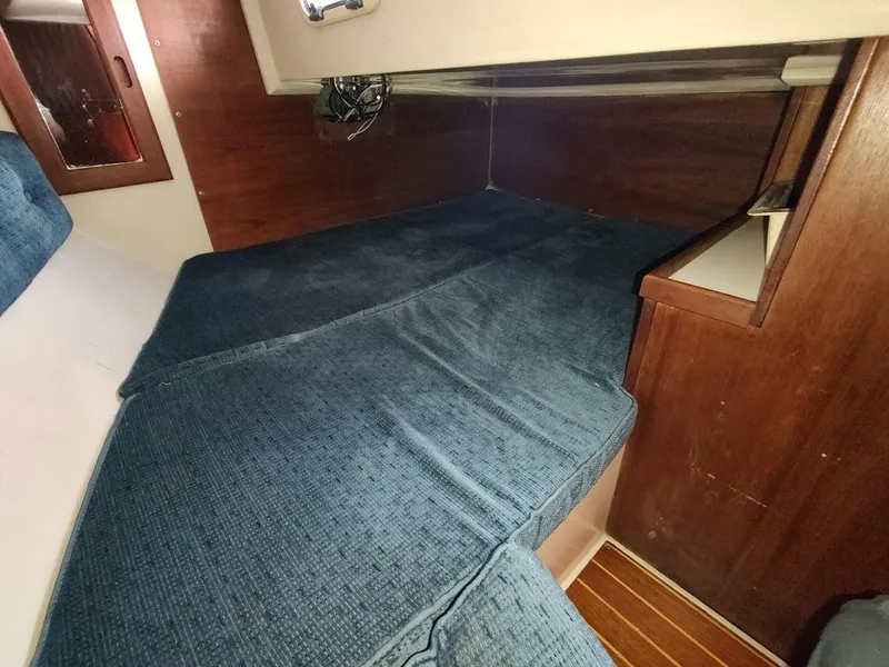 Slide: The Image of Catalina 34 1987 - 53