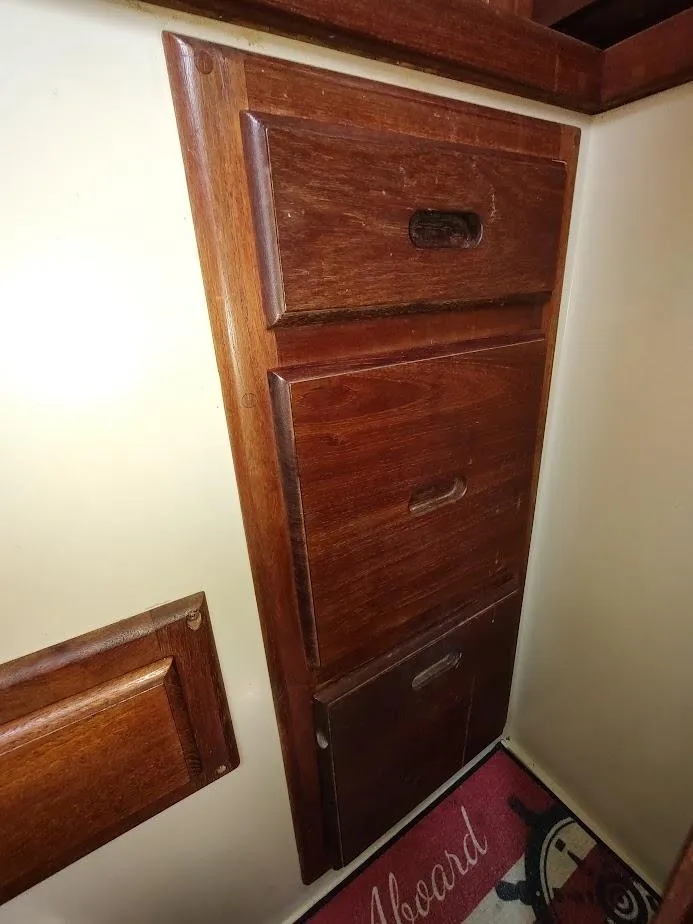 Slide: The Image of Catalina 34 1987 - 58