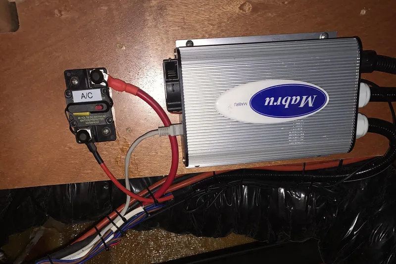 Slide: The Image of Lagoon 380 S2 4/2 2019 - 57