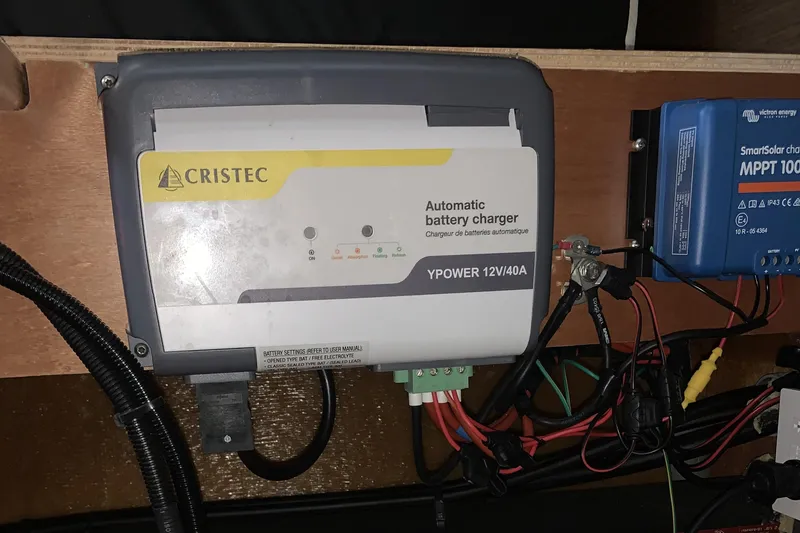 Slide: The Image of Lagoon 380 S2 4/2 2019 - 62