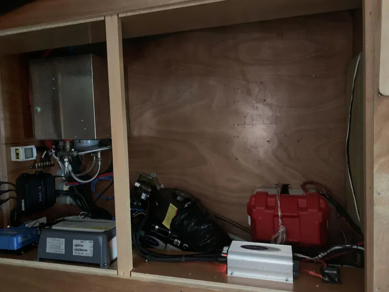 Slide: The Image of Lagoon 380 S2 4/2 2019 - 68