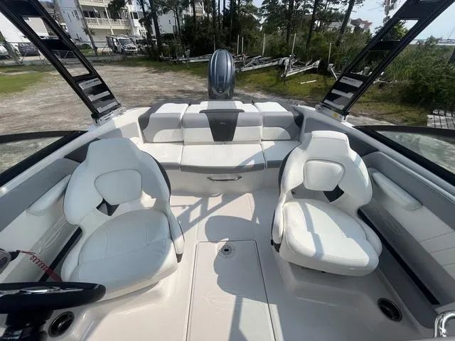 Slide: The Image of Chaparral 21 SSi OB 2025 - 9