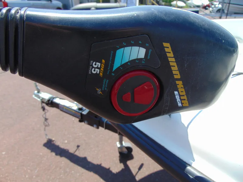 Slide: The Image of Minn Kota Edge trolling motor on 2010 Bayliner 160 Bowrider boat. - 12