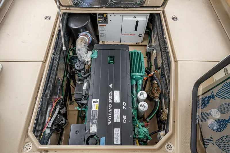 Slide: The Image of Cutwater C-30 SC LE 2014 - 69