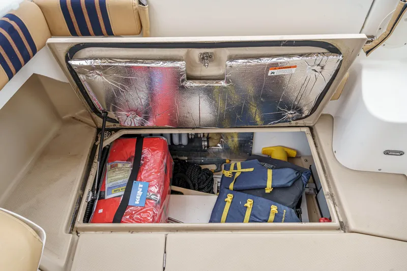 Slide: The Image of Cutwater C-30 SC LE 2014 - 74