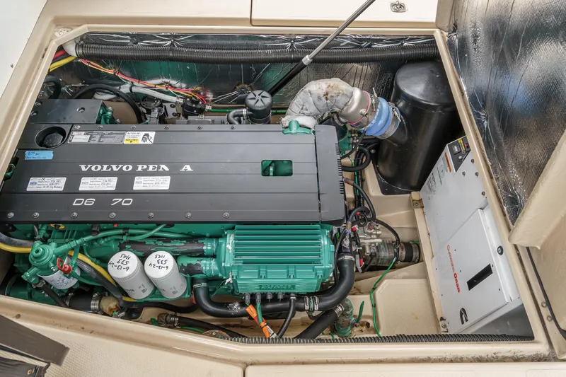 Slide: The Image of Cutwater C-30 Sedan 2014 - 68