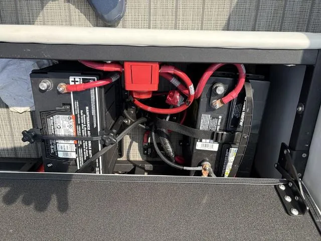 Slide: The Image of Viaggio By Misty Harbor Diamante S D23S 2022 - 8