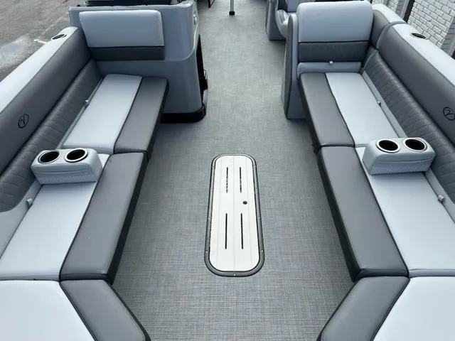 Slide: The Image of Veranda Vista Sport RC VS25RC 2025 - 9