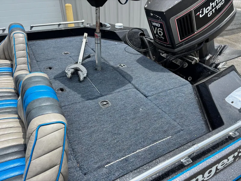Ranger 363 V 1990 for Sale | MarineSource
