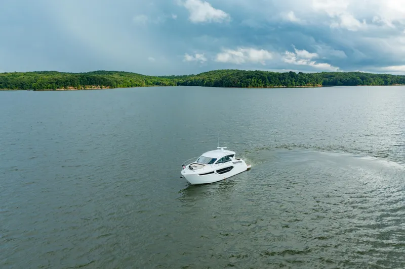 Slide: The Image of Cruisers 42 Cantius 2019 - 8