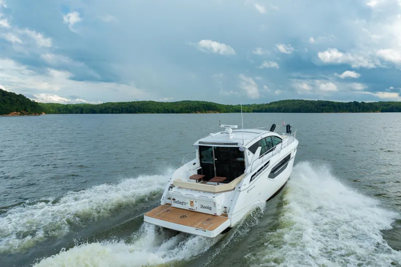 Slide: The Image of Cruisers Yachts 42 Cantius 2019 - 2