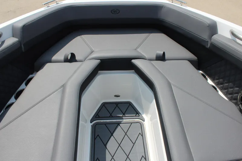 Slide: The Image of Interior of 2026 Cobalt R4 boat with sleek seating and modern design. - 28