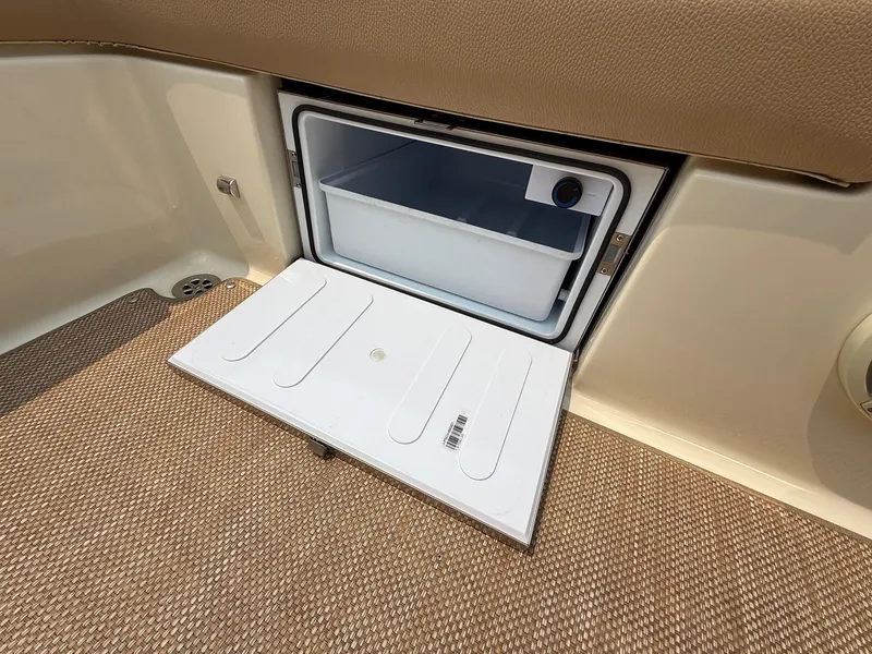 Slide: The Image of Chris-Craft Launch 27 2021 - 32