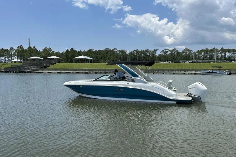Slide: The Image of Sea Ray SDX 250 Outboard 2023 - 7