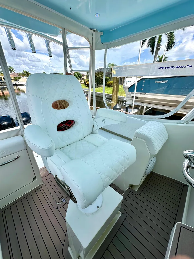 Slide: The Image of SeaVee 430 Fisharound 2016 - 52