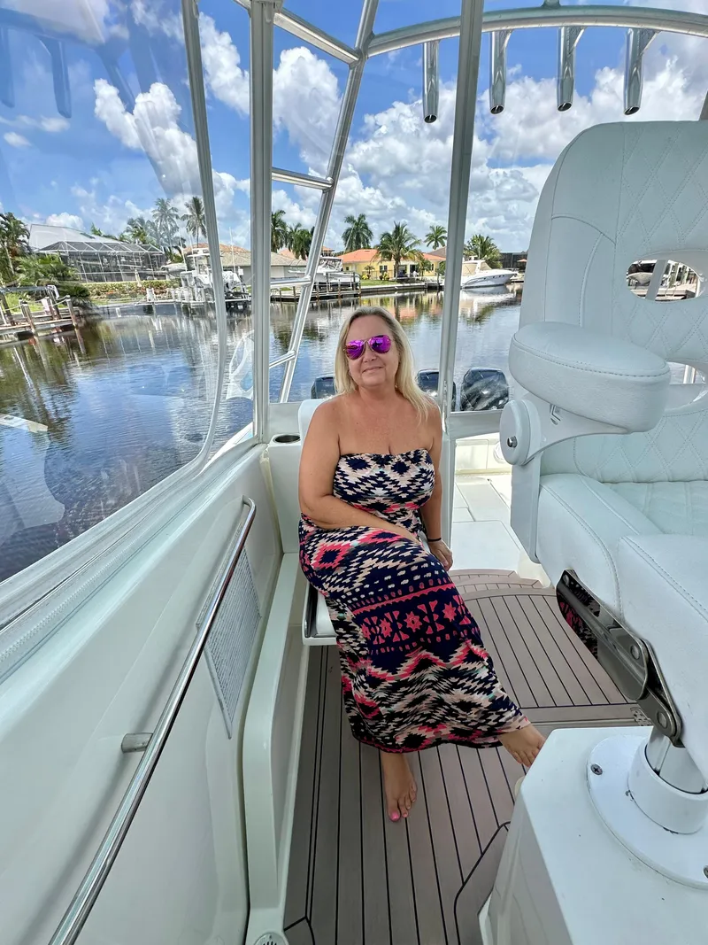 Slide: The Image of SeaVee 430 Fisharound 2016 - 60