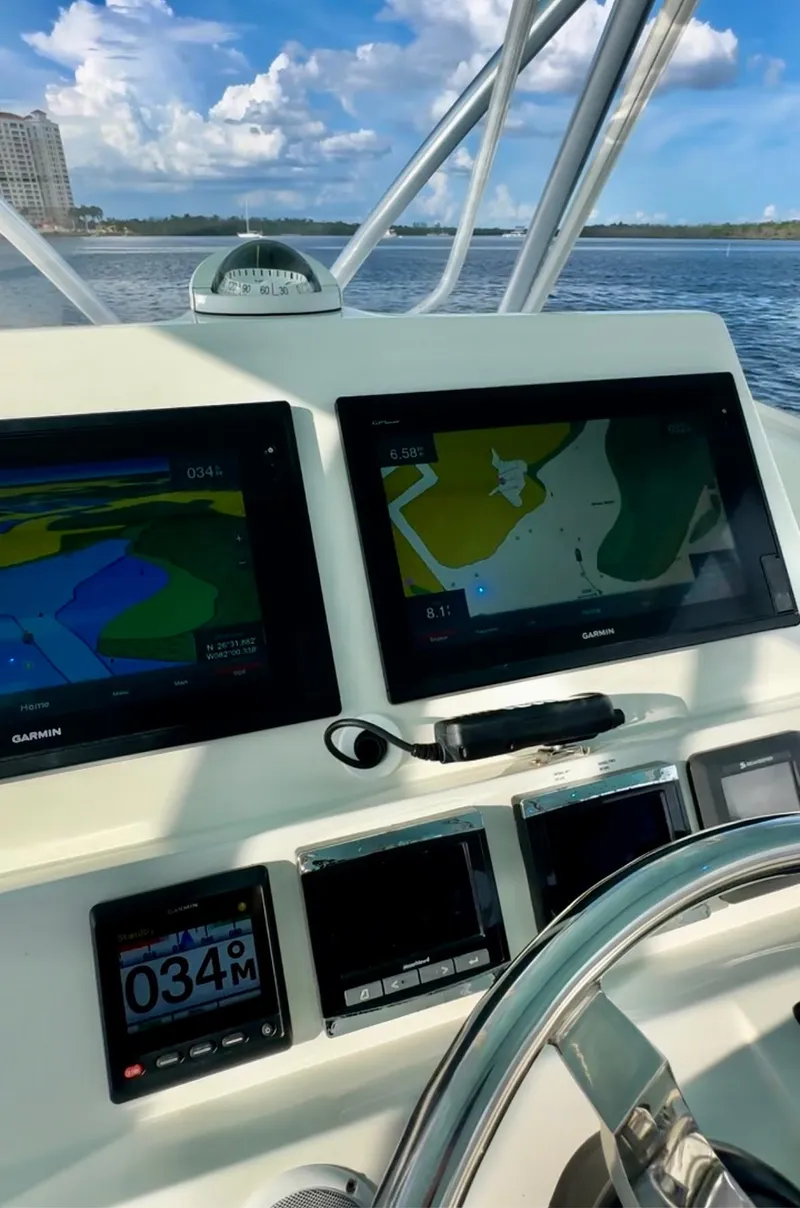 Slide: The Image of SeaVee 430 Fisharound 2016 - 65