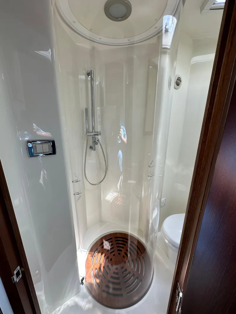 Slide: The Image of SeaVee 430 Fisharound 2016 - 75