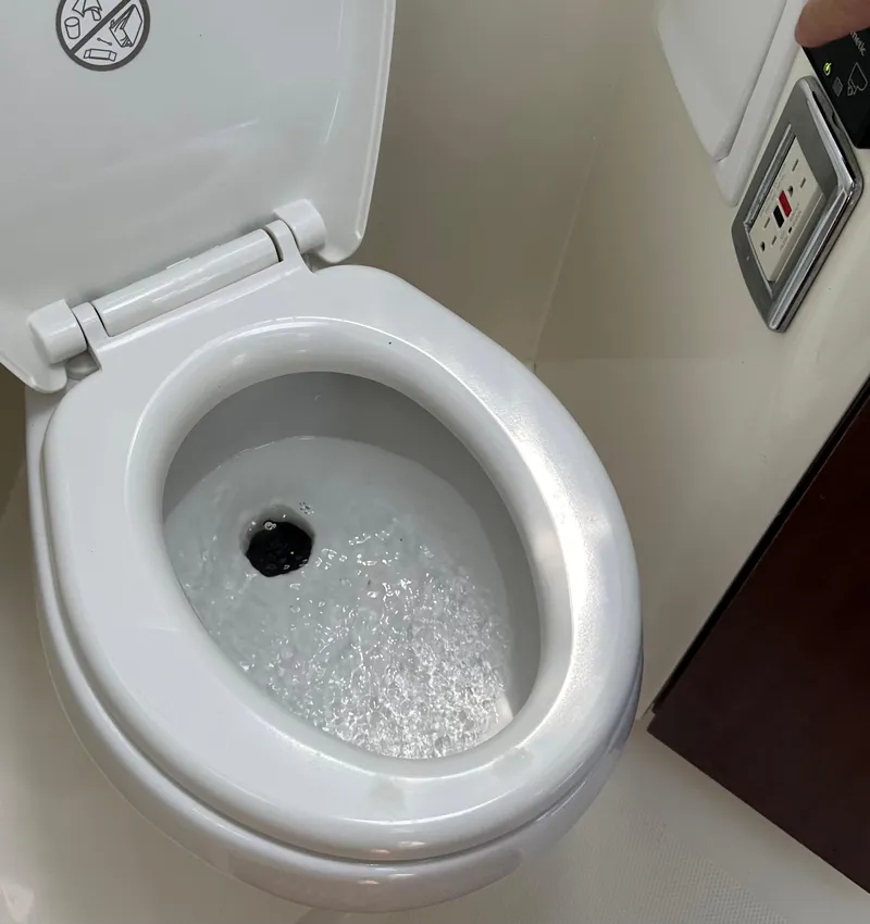 Slide: The Image of SeaVee 430 Fisharound 2016 - 76